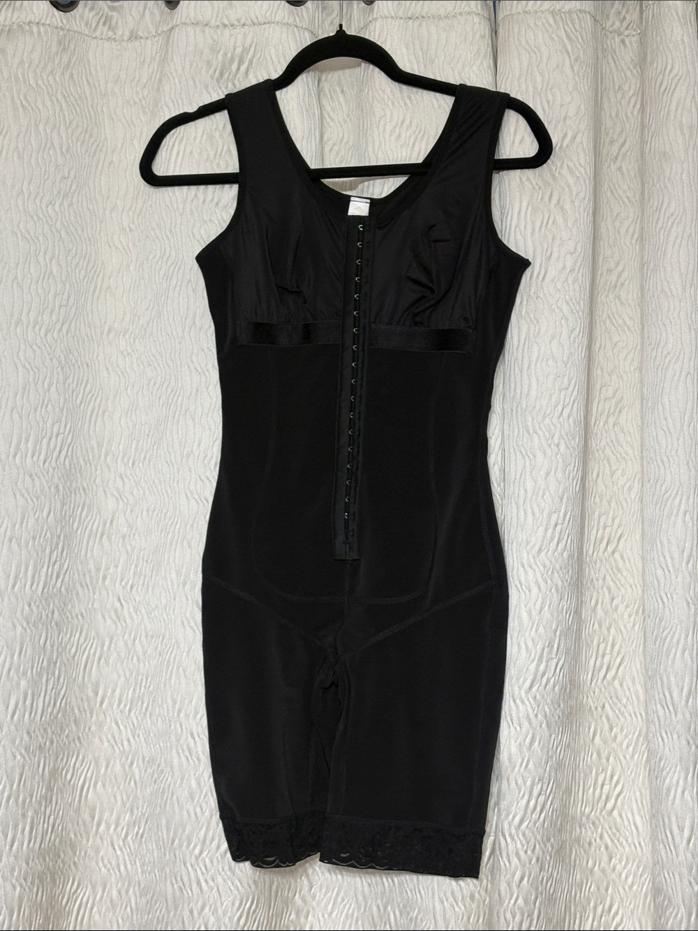 Women’s Black Firm Control Shapewear Bodysuit Hook & Eye Closure Lace Size M